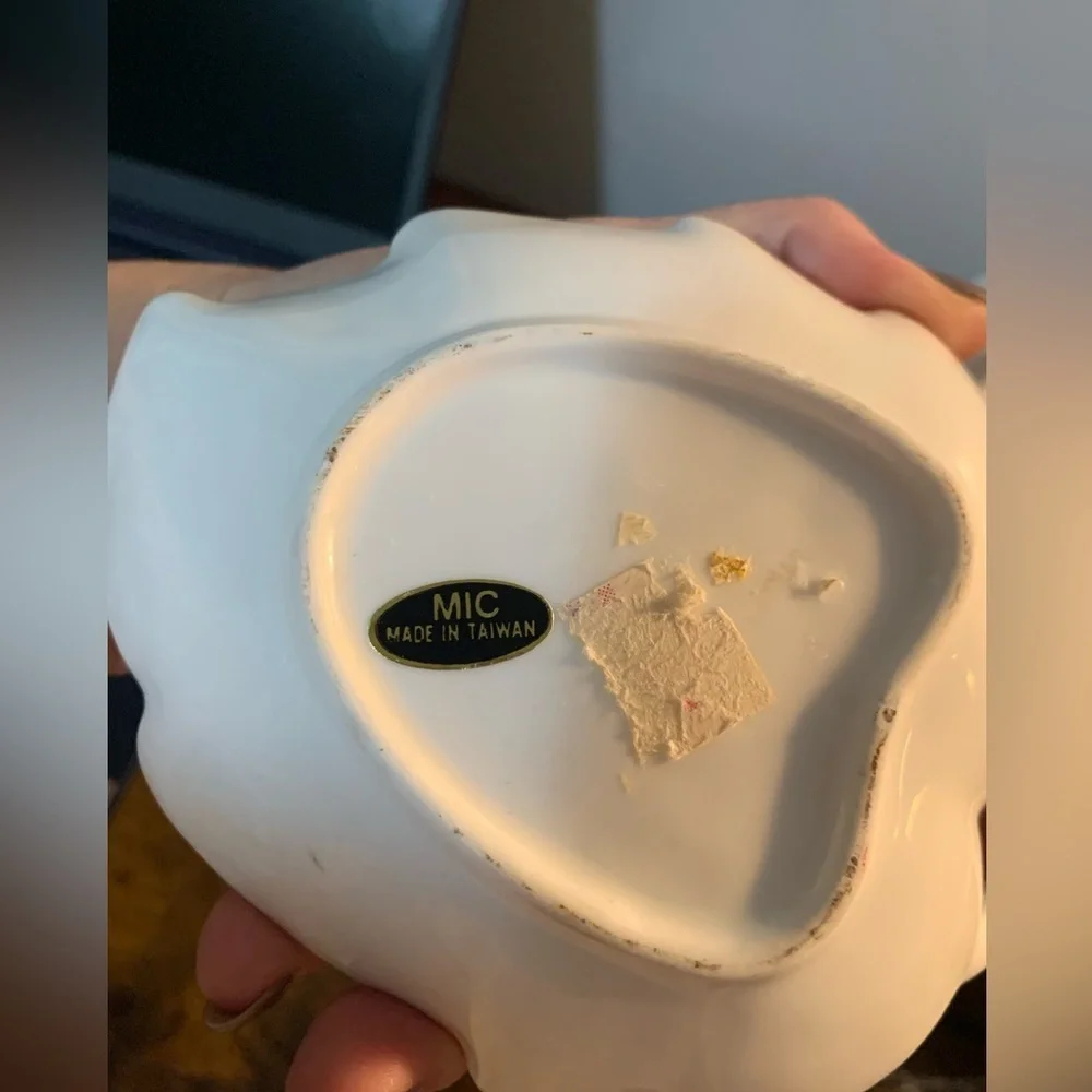 Christmas Goose With Bow And Holly And Tray Set - Picture 5 of 12